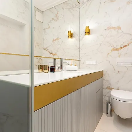 Mennica By Renters Prestige 华沙