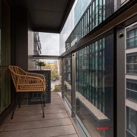 Mennica By Renters Prestige 华沙