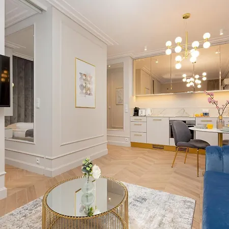 Apartament Mennica By Renters Prestige *