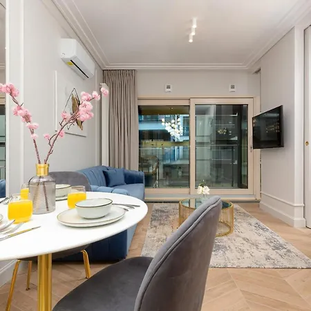 Mennica By Renters Prestige