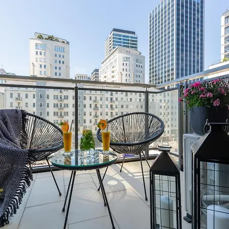 Mennica By Renters Prestige 华沙