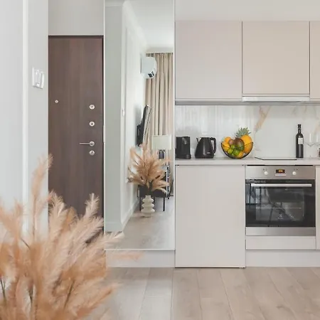 Mennica By Renters Prestige