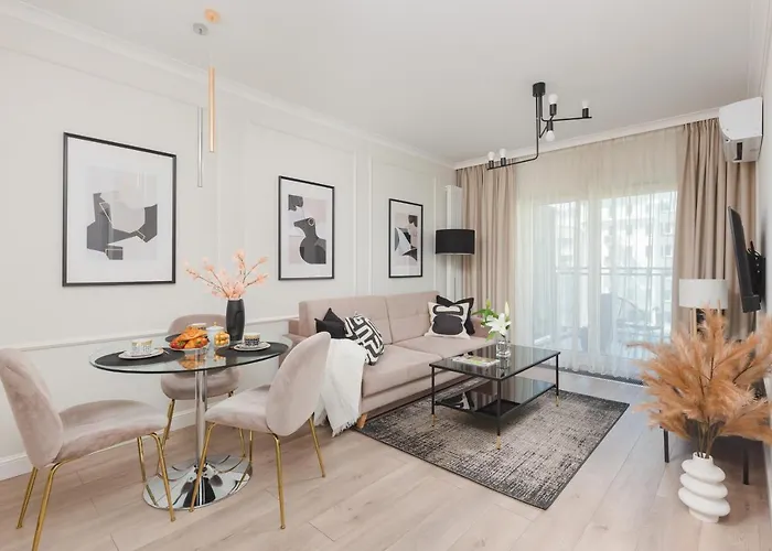 Mennica By Renters Prestige Apartman Varsó