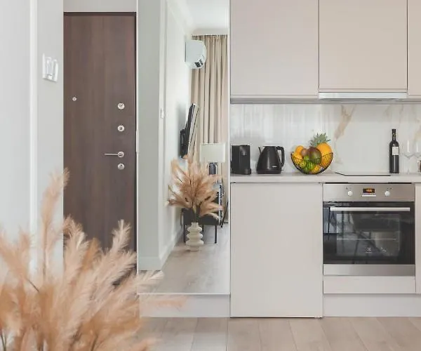 Mennica By Renters Prestige