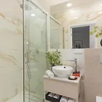 Mennica By Renters Prestige Διαμέρισμα